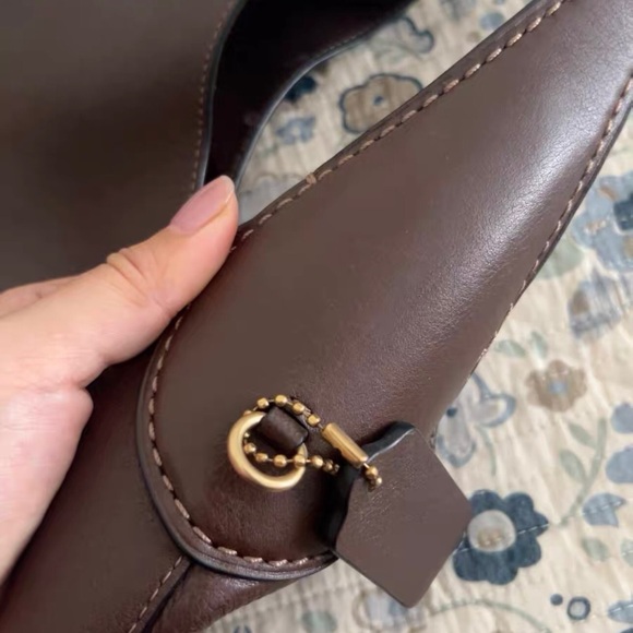 Coach Brooklyn 28 Shoulder Bag-Maple - Picture 5 of 7